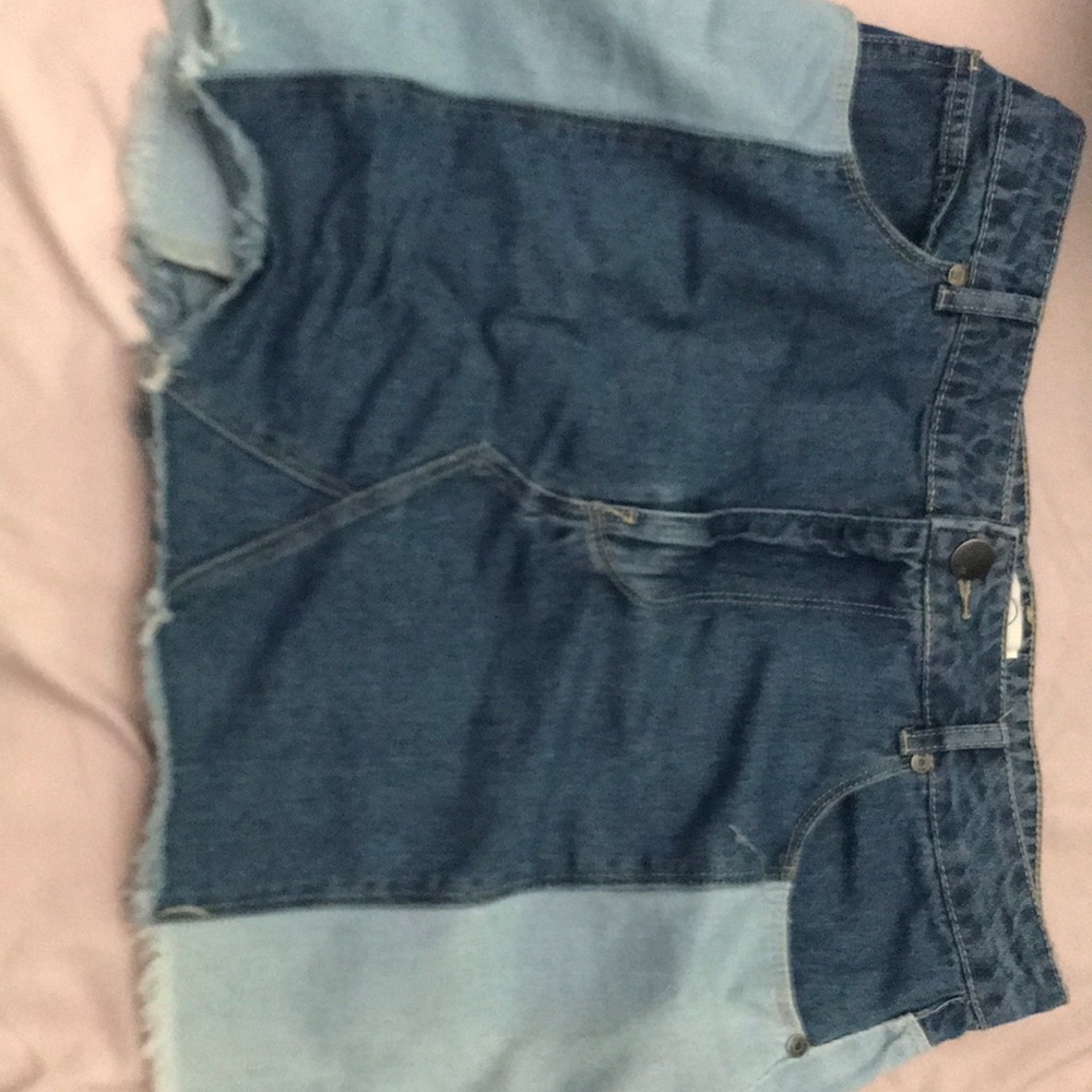 denim skirt